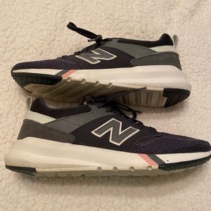 Size 6.5 009 New Balance